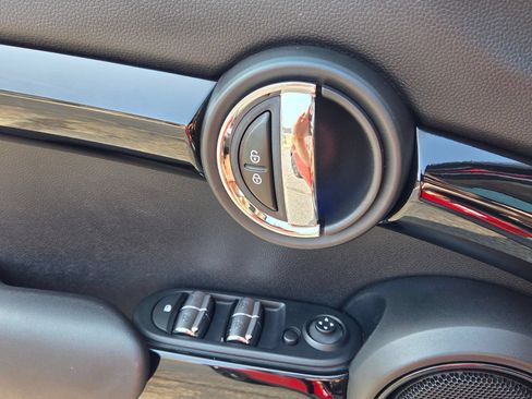 Used 2016 MINI Cooper S FWD image 29