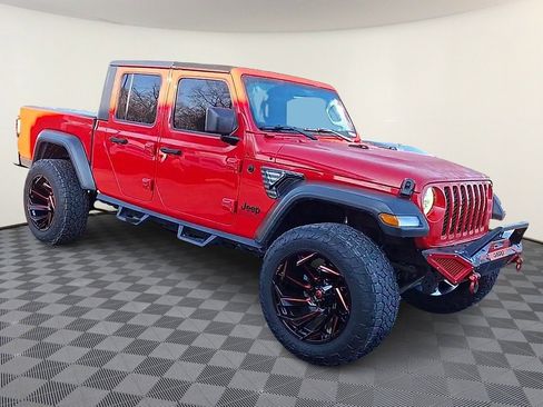 Used 2020 Jeep Gladiator Sport w/ Quick Order Package 24S image 2