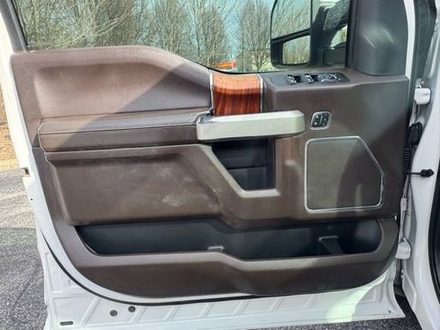 Used 2018 Ford F150 King Ranch w/ Equipment Group 601A Luxury image 26