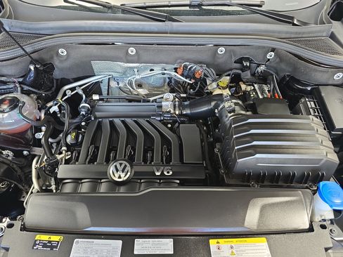 Certified 2023 Volkswagen Atlas SE w/ Black Wheel Package AWD/4WD image 30