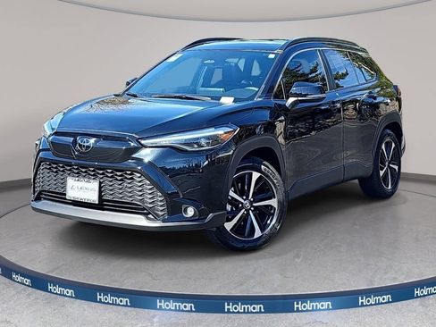Used 2025 Toyota Corolla Cross AWD Hybrid w/ Convenience Package image 1