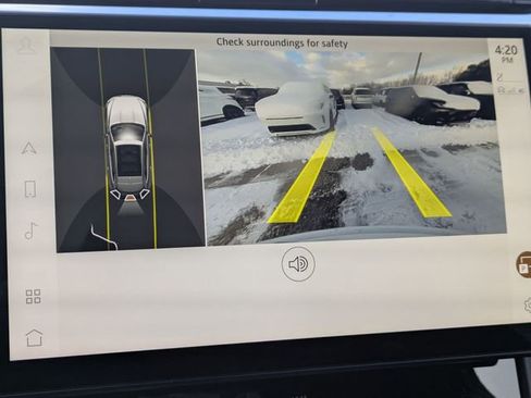 Used 2025 Jaguar F-PACE R-Dynamic S image 10