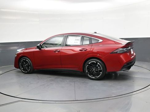 New 2026 Nissan Sentra SR FWD image 6