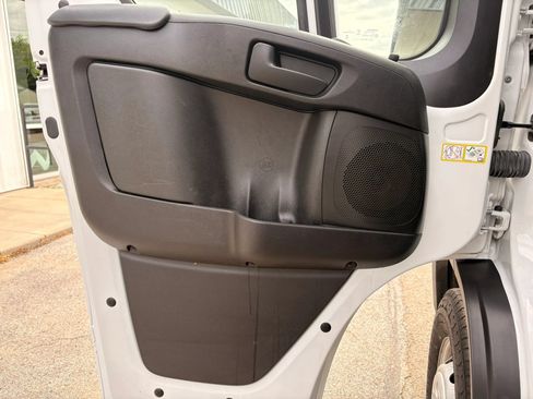 Used 2023 RAM ProMaster 3500 w/ Premium Appearance Group FWD image 12
