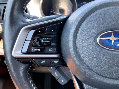 Used 2018 Subaru Outback 2.5i Touring w/ Popular Package #3 AWD/4WD image 24