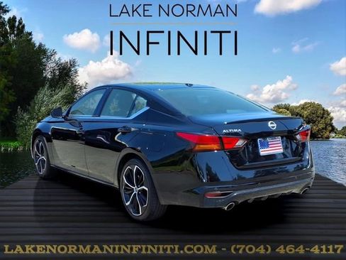 Used 2025 Nissan Altima 2.5 SR FWD image 22