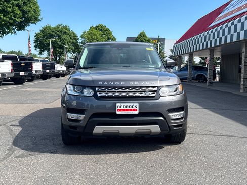 Used 2015 Land Rover Range Rover Sport HSE AWD/4WD image 2