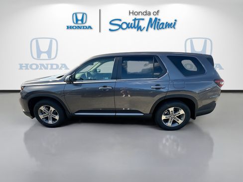 New 2025 Honda Pilot EX-L image 4