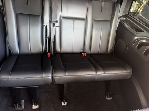 Used 2014 Ford Expedition Limited AWD/4WD image 11