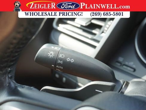 Used 2022 Toyota Camry SE image 24