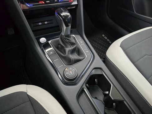 New 2026 Volkswagen Taos SE AWD/4WD image 29