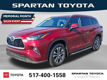 Used 2022 Toyota Highlander XLE