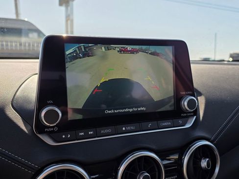 Used 2025 Nissan Sentra SV image 16