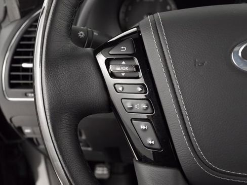 Used 2024 INFINITI QX80 Sensory AWD/4WD image 21