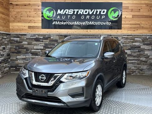 Used 2018 Nissan Rogue SV w/ Premium Package AWD/4WD image 4