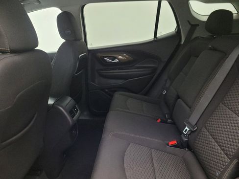 Used 2021 GMC Terrain SLE w/ Driver Convenience Package FWD image 18