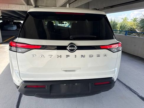 Used 2025 Nissan Pathfinder SV FWD image 20