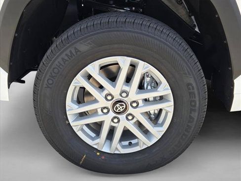 New 2026 Toyota Tundra SR5 AWD/4WD image 10