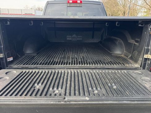 Used 2016 RAM 1500 Big Horn image 17