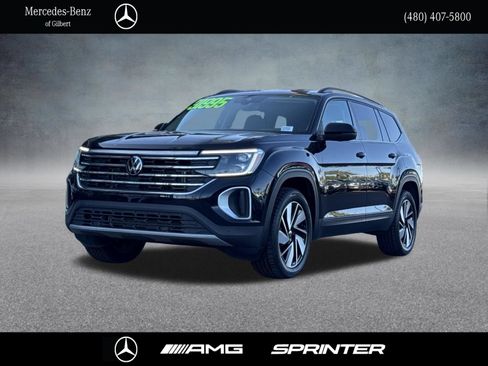 Used 2025 Volkswagen Atlas SE FWD image 1