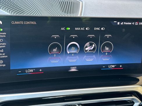 Used 2023 BMW 330i Sedan w/ Driving Assistance Package RWD image 19