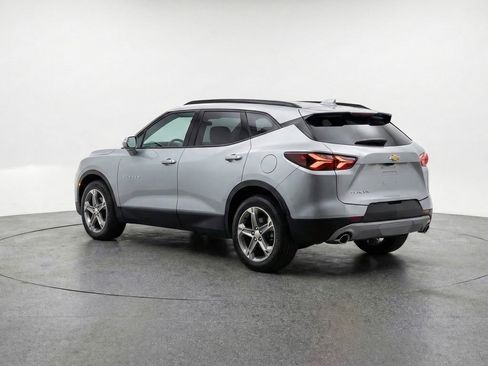 Used 2025 Chevrolet Blazer LT image 6