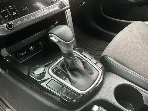 Certified 2024 Kia Seltos S FWD image 18