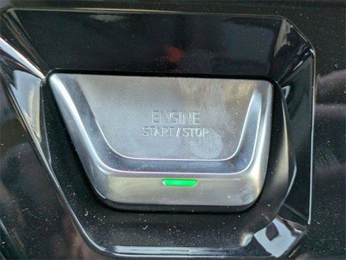 New 2025 GMC Sierra 2500 Denali w/ Denali Reserve Package image 34