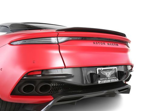 Used 2023 Aston Martin DBS Coupe RWD image 12