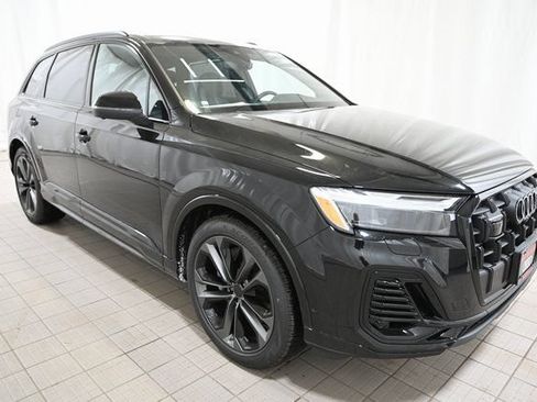 Used 2026 Audi Q7 3.0T Premium Plus AWD/4WD image 16