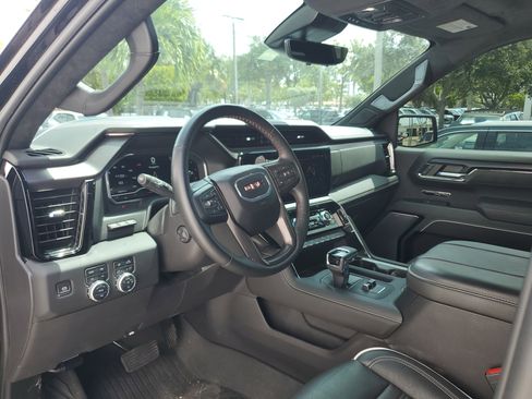Certified 2024 GMC Sierra 1500 AT4X w/ AT4X AEV Edition AWD/4WD image 11