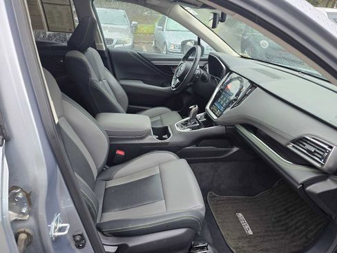 Used 2024 Subaru Outback Onyx Edition image 11
