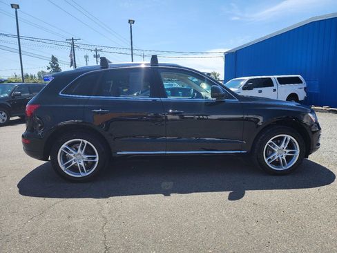 Used 2017 Audi Q5 2.0T Premium Plus w/ Technology Package AWD/4WD image 6