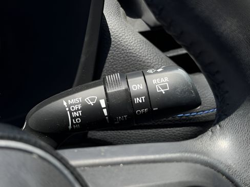 Used 2019 Toyota RAV4 XSE AWD/4WD image 17