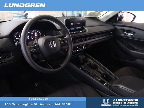 Used 2024 Honda Accord EX image 8
