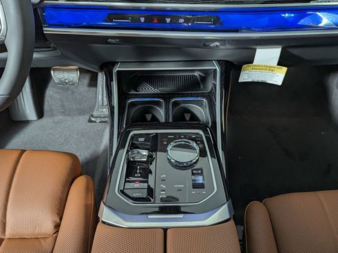 Used 2026 BMW i7 xDrive60 w/ Executive Package AWD/4WD image 34