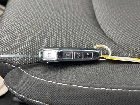 Certified 2023 Kia Forte LXS image 33