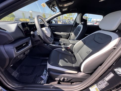 New 2026 Kia K4 EX FWD image 13