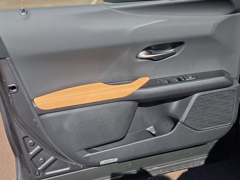 New 2026 Lexus UX 300h AWD image 7