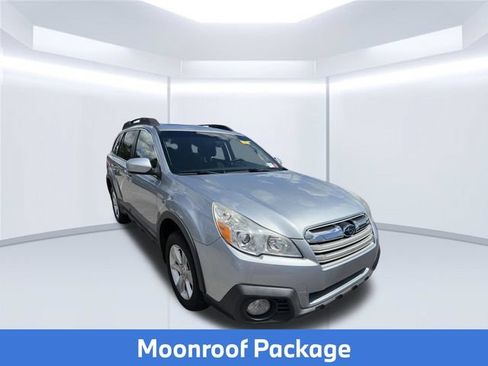 Used 2013 Subaru Outback 2.5i Premium AWD/4WD image 3