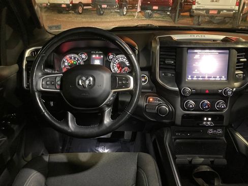 Used 2019 RAM 1500 Big Horn image 14