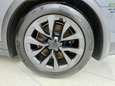 Used 2022 Tesla Model X AWD/4WD image 82