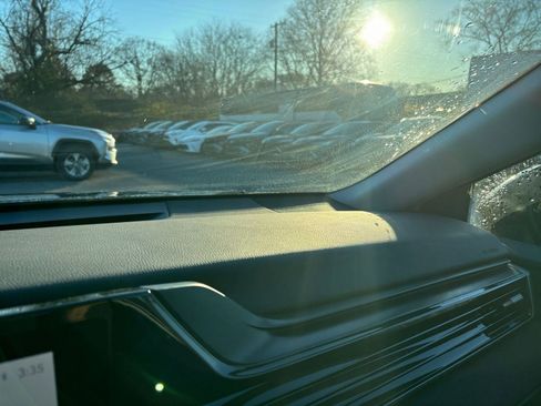 Used 2025 Toyota Camry LE image 34