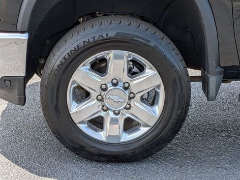 Used 2020 Chevrolet Silverado 2500 LTZ w/ LTZ Plus Package AWD/4WD image 10