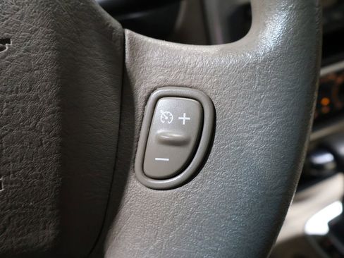 Used 2004 Saturn L-Series L300 image 28