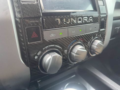 Used 2017 Toyota Tundra SR5 w/ SR5 Upgrade Package RWD image 36