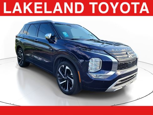 Used 2023 Mitsubishi Outlander SEL FWD image 1