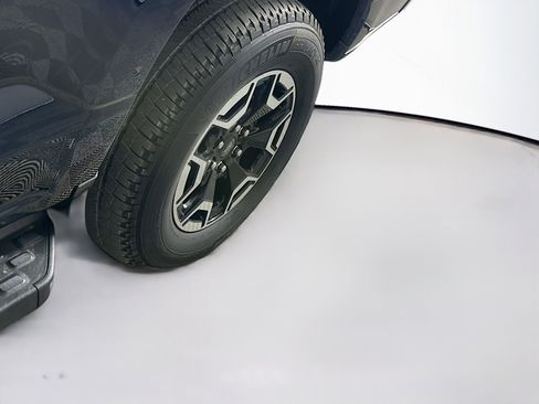 Used 2023 Ford F150 Lightning XLT image 11