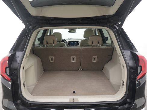 Used 2019 GMC Terrain Denali image 16