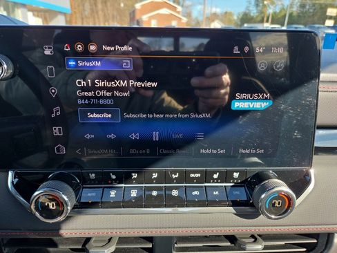 Used 2025 Chevrolet Colorado Z71 w/ Z71 Convenience Package 2 image 31